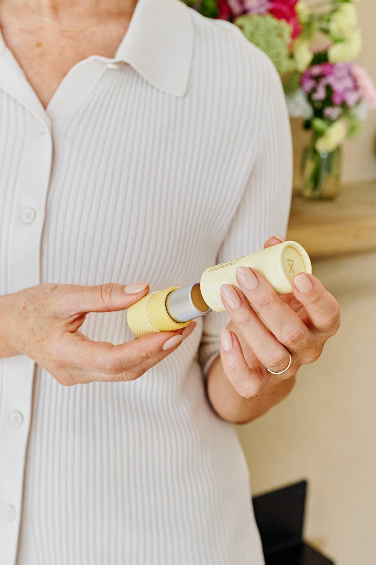 Lip Balm - Lemon & Pink Grapefruit - Pale Yellow - 9gm
