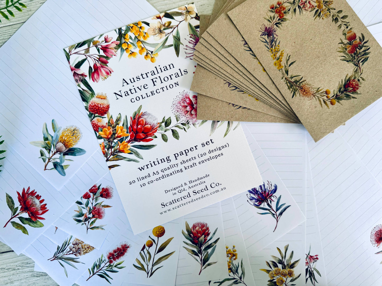 AUSTRALIAN Native Floral Letter Writing set: 12 Pages & 6 envelopes / Lined paper