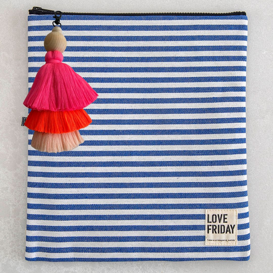 Hobart with Fluor Pink Tassel